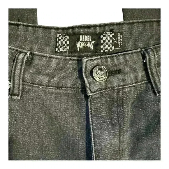 RARE Rebel Vengeance Black Wash Distressed Jeans With Skulls Accents Size 34 - Picture 3 of 8